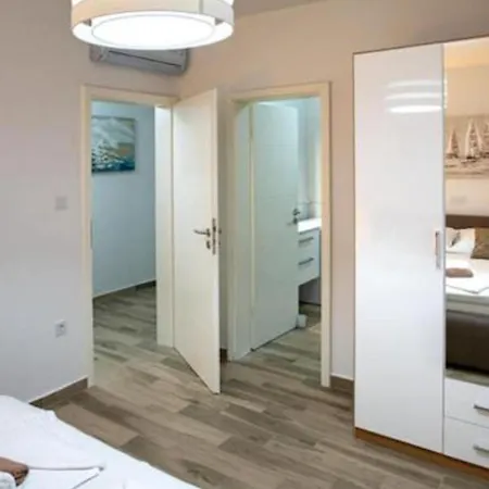 Apartment Oceanus
