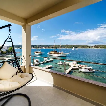 Apartment Oceanus