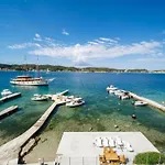 Oceanus * Rab Town
