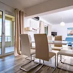 Apartman Oceanus Rab Town