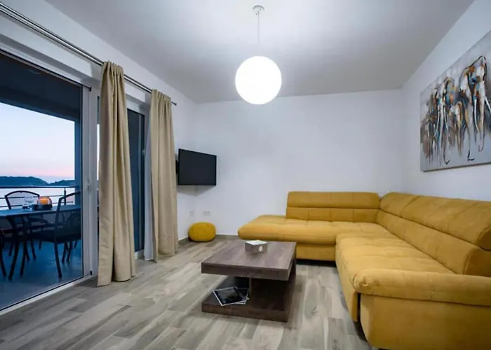 Oceanus Apartman